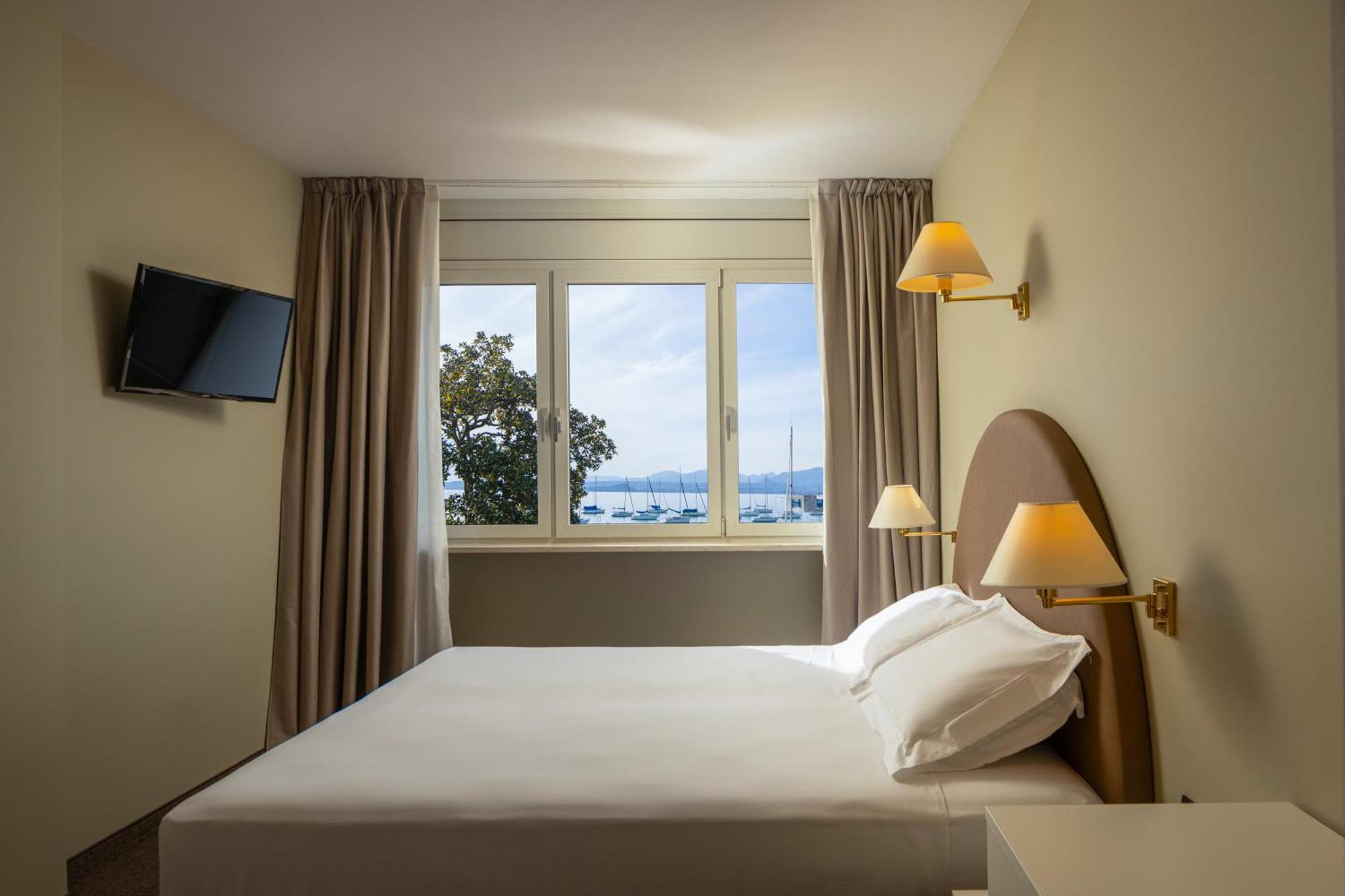 Hotel Nettuno باردولينو المظهر الخارجي الصورة