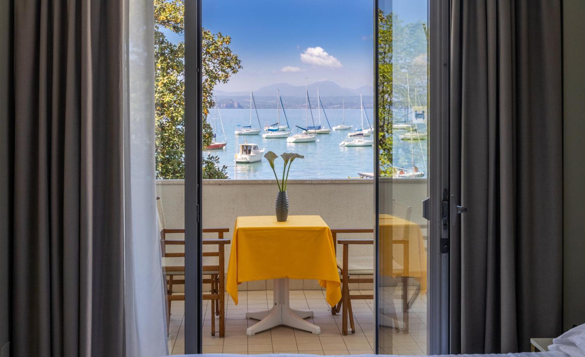 Hotel Nettuno باردولينو المظهر الخارجي الصورة