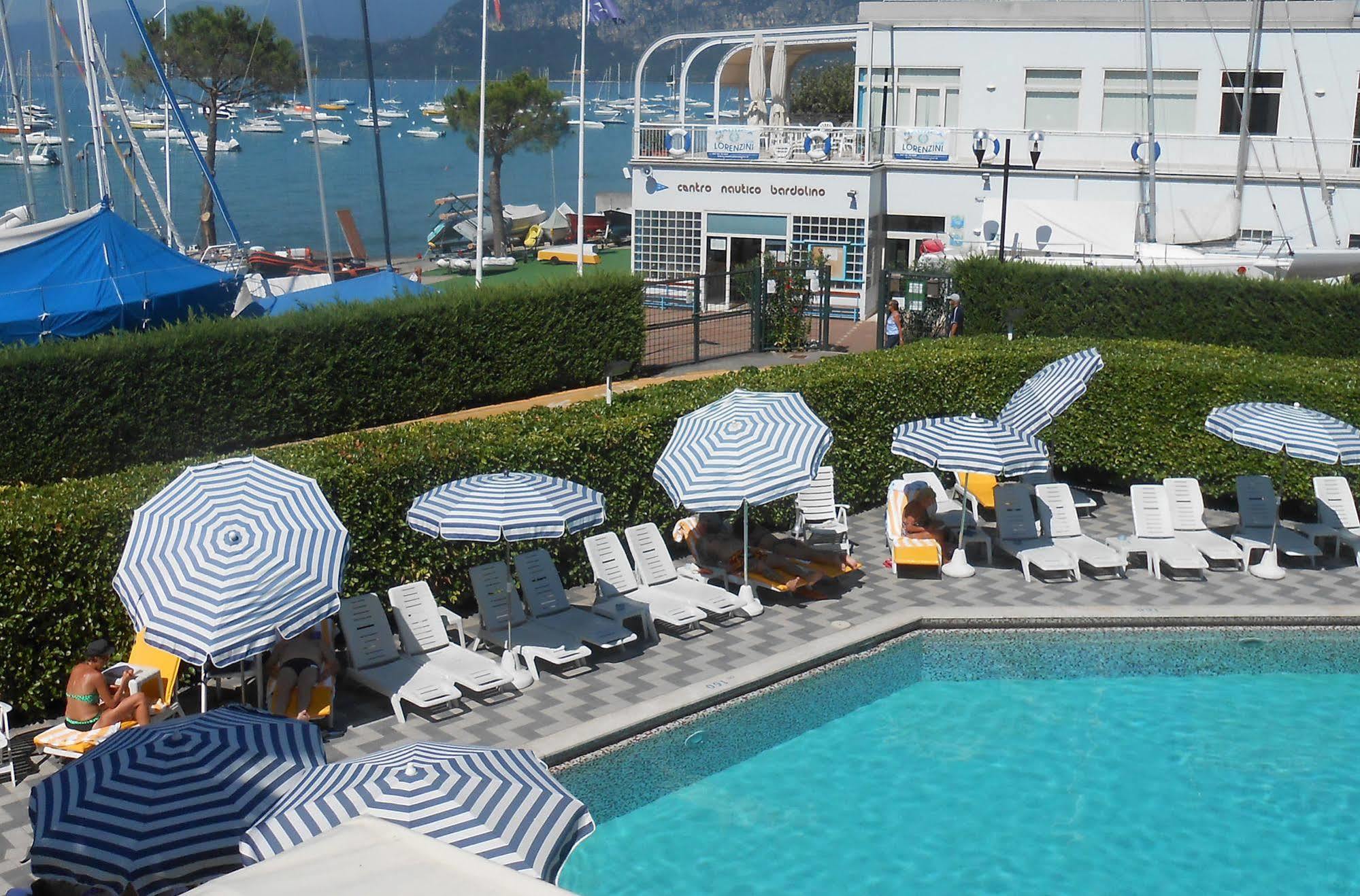 Hotel Nettuno باردولينو المظهر الخارجي الصورة