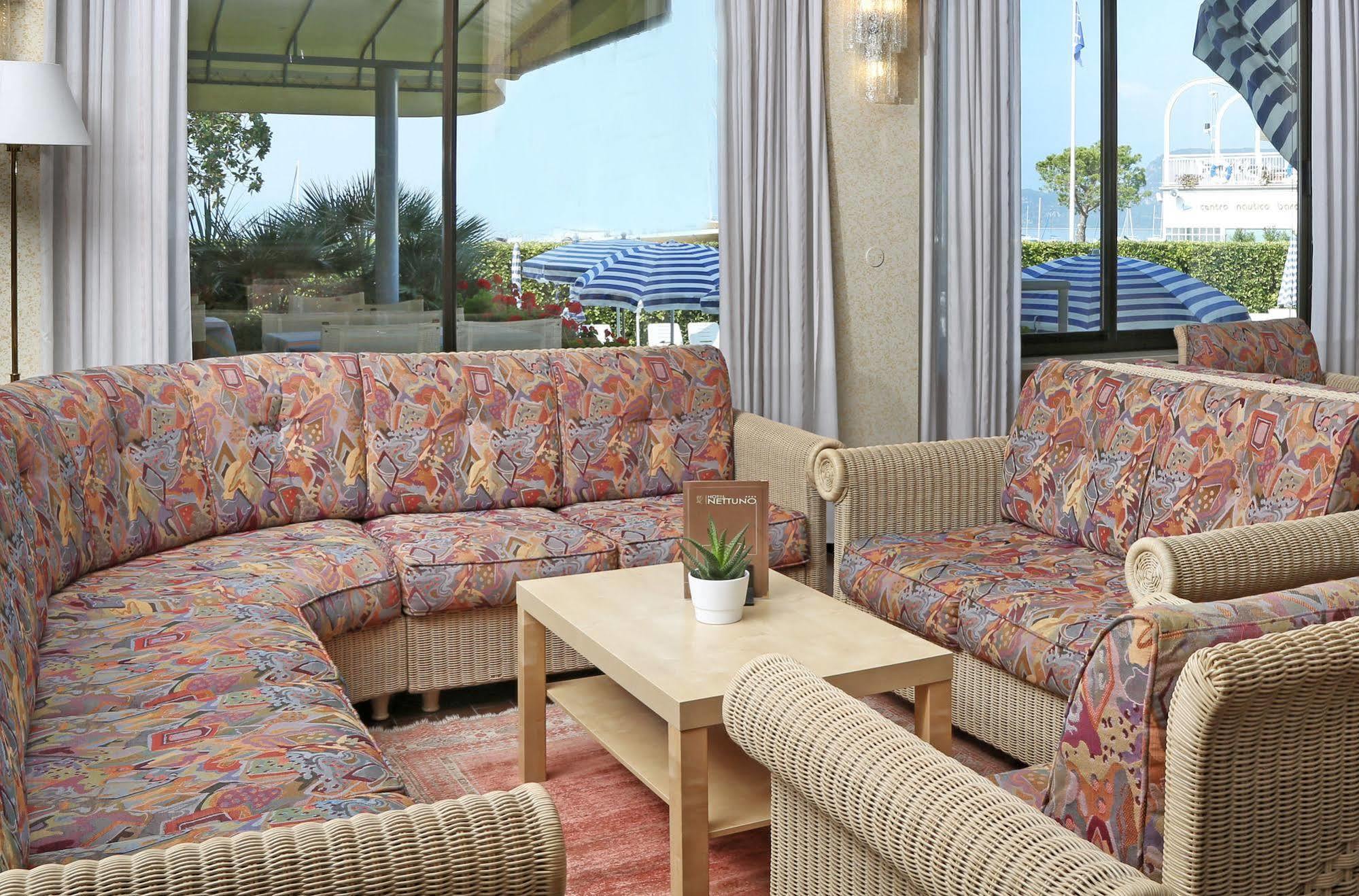 Hotel Nettuno باردولينو المظهر الخارجي الصورة
