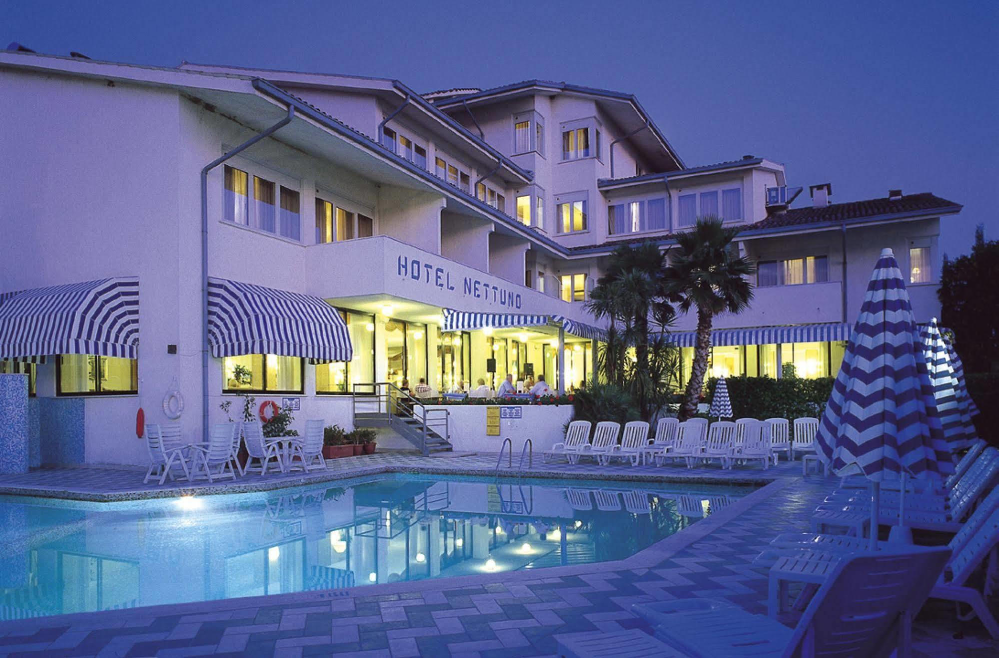 Hotel Nettuno باردولينو المظهر الخارجي الصورة