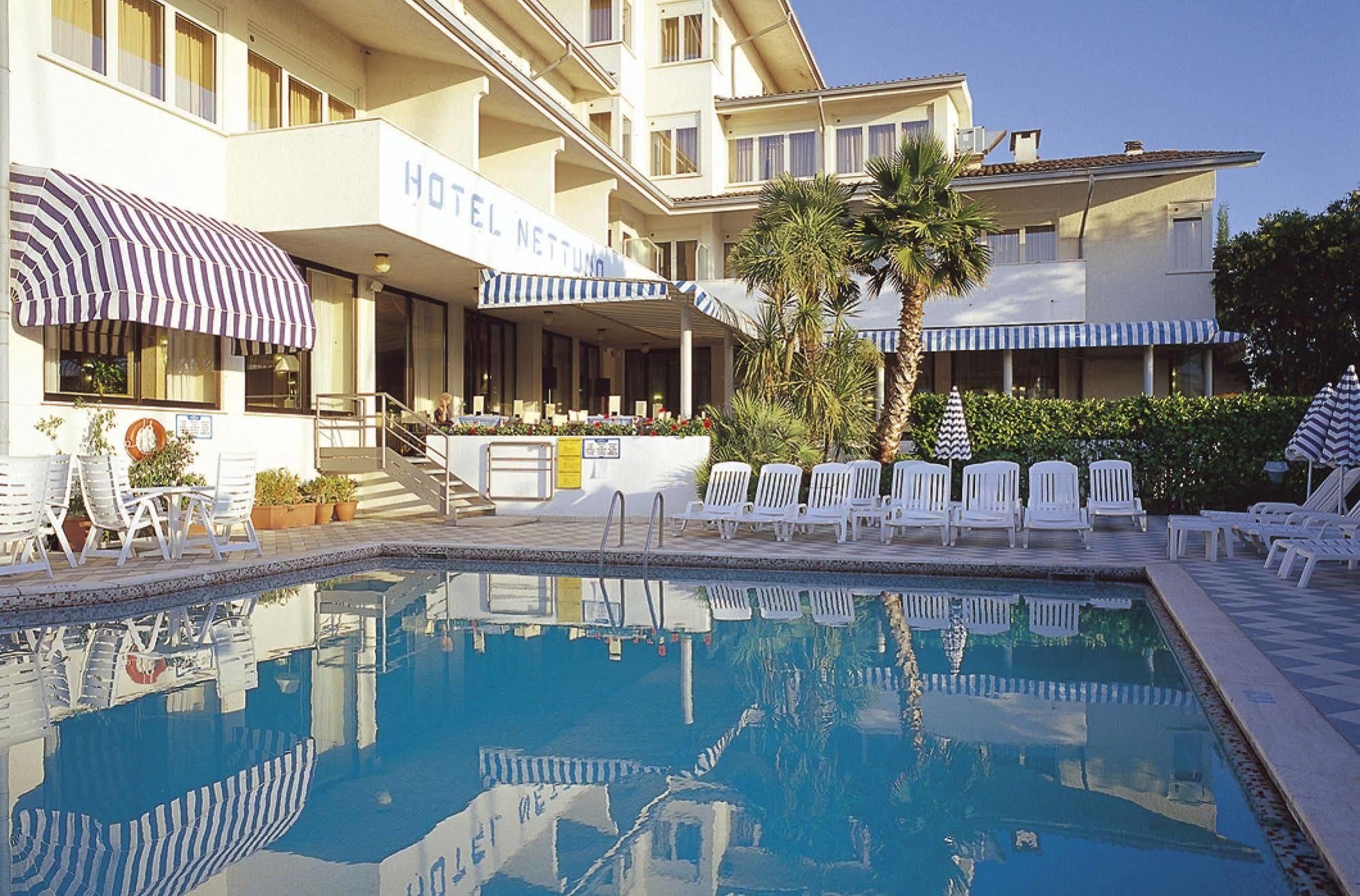 Hotel Nettuno باردولينو المظهر الخارجي الصورة
